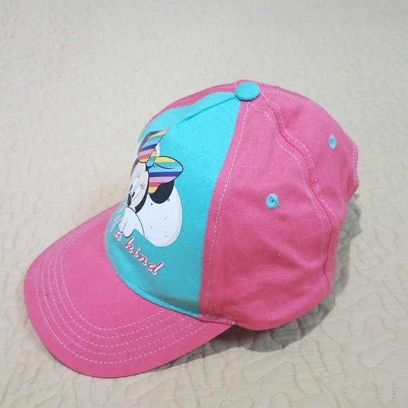 Minnie Mouse Hat - Picture 2 of 7